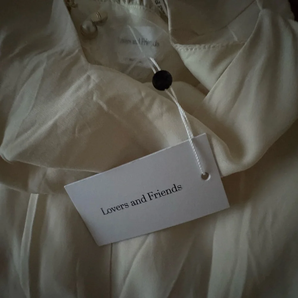 NWT LOVER AND FRIENDS EDDIE JUMPSUIT - Picture 7 of 12